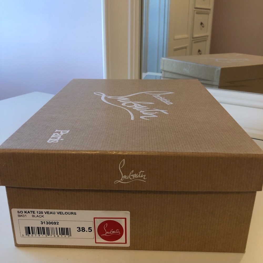 So Kate Velours 💄 - Picture 11 of 11